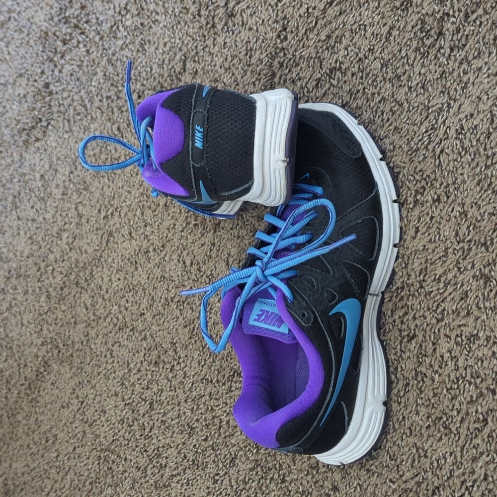Nike shoes